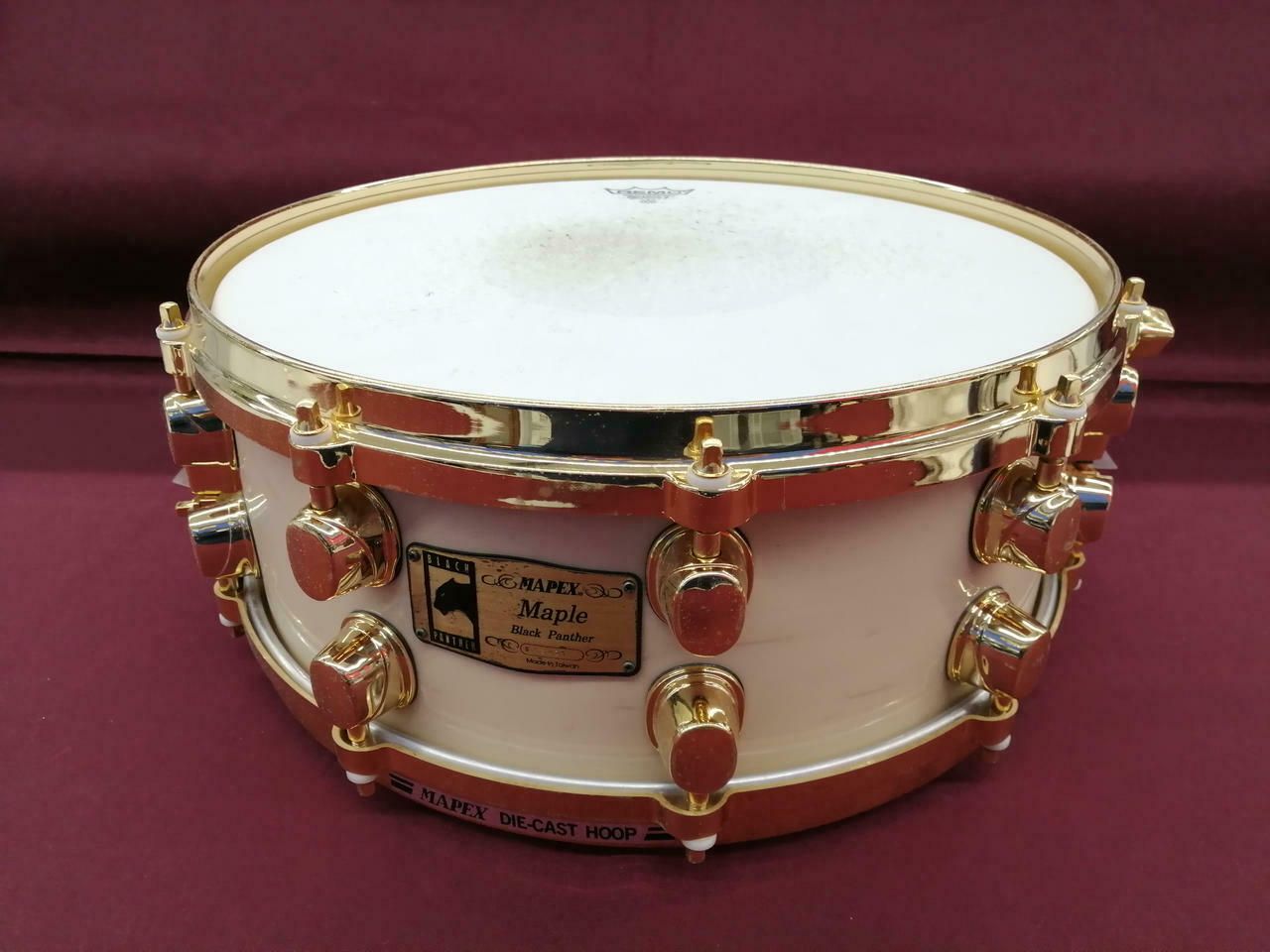 14 x 5.5 Early Taiwanese White and Gold Maple