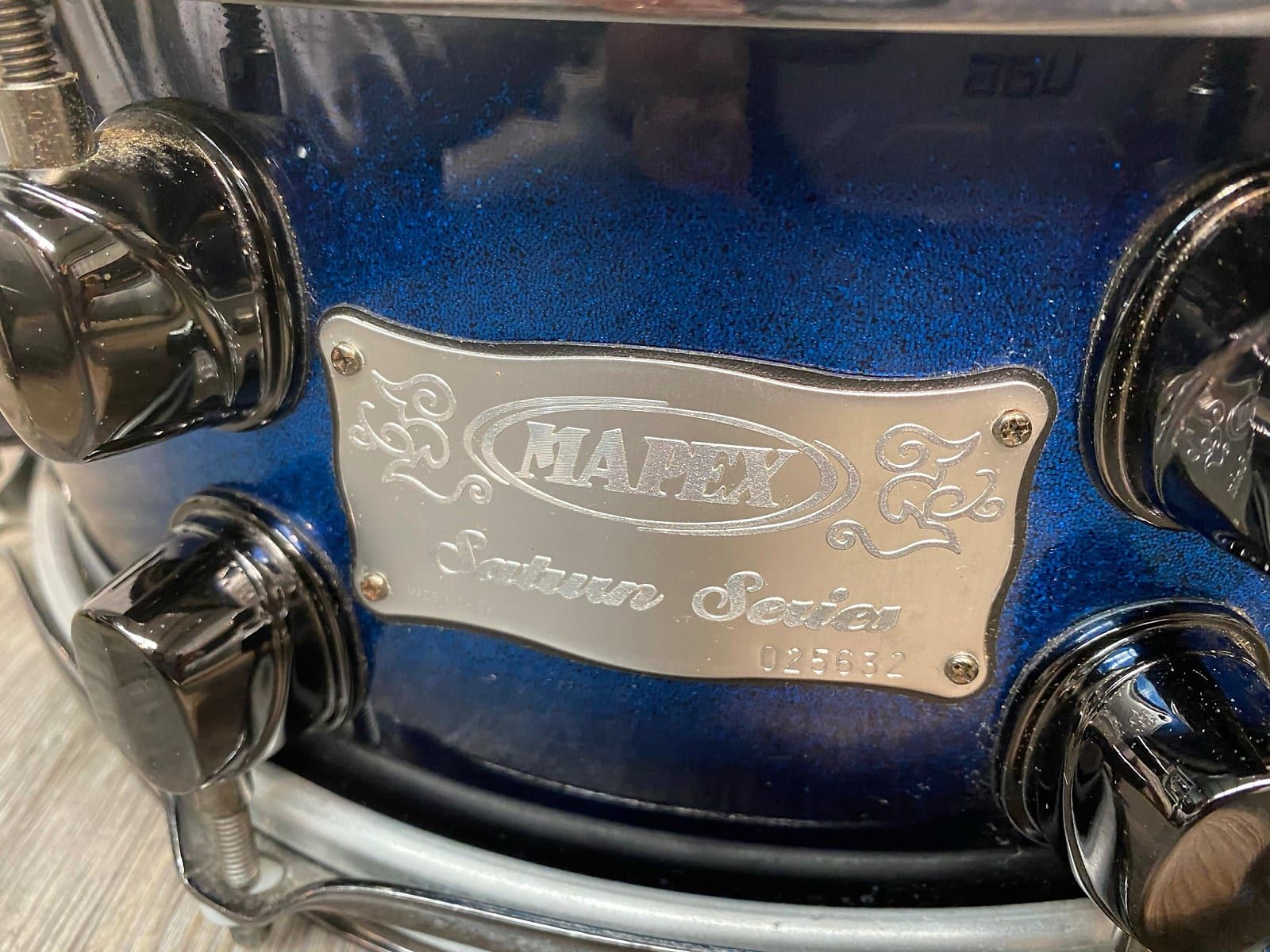 14"x5.5" Saturn Blue Galaxy Sparkle Burst. Photo - One Stop Drums