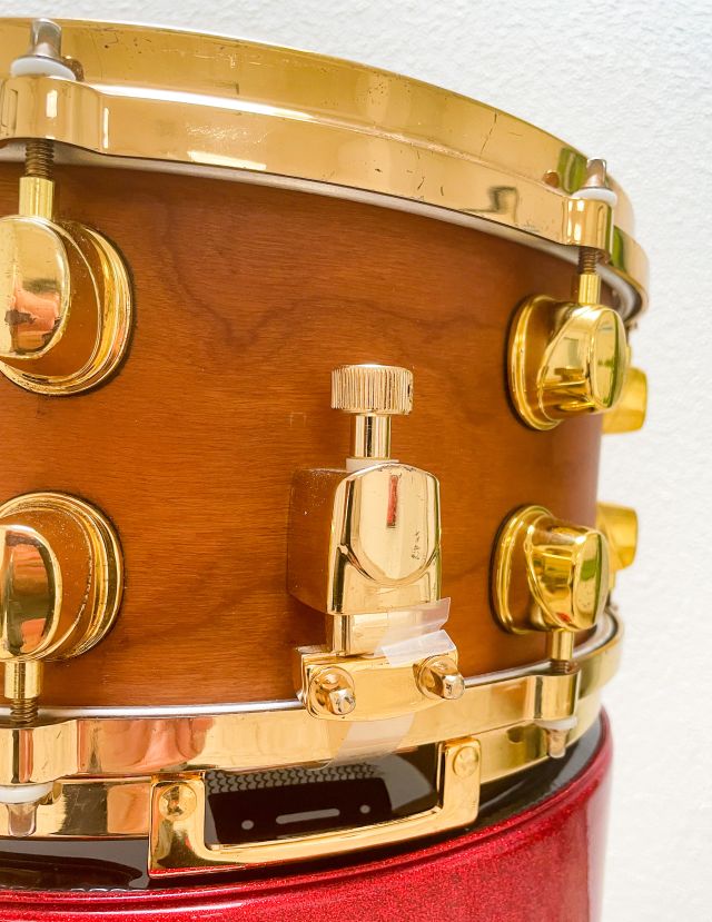 BPCW3600WN 13"x6" Cherry Wax Natural. Photo - Urs Rhyner