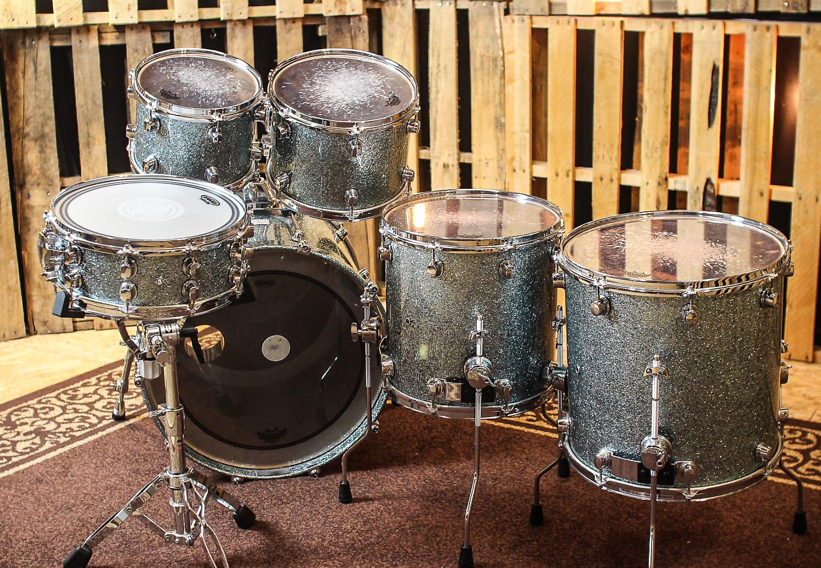 14"x5.5" Ocean Blue Sparkle. Photo - The Drum Shop, Maine.