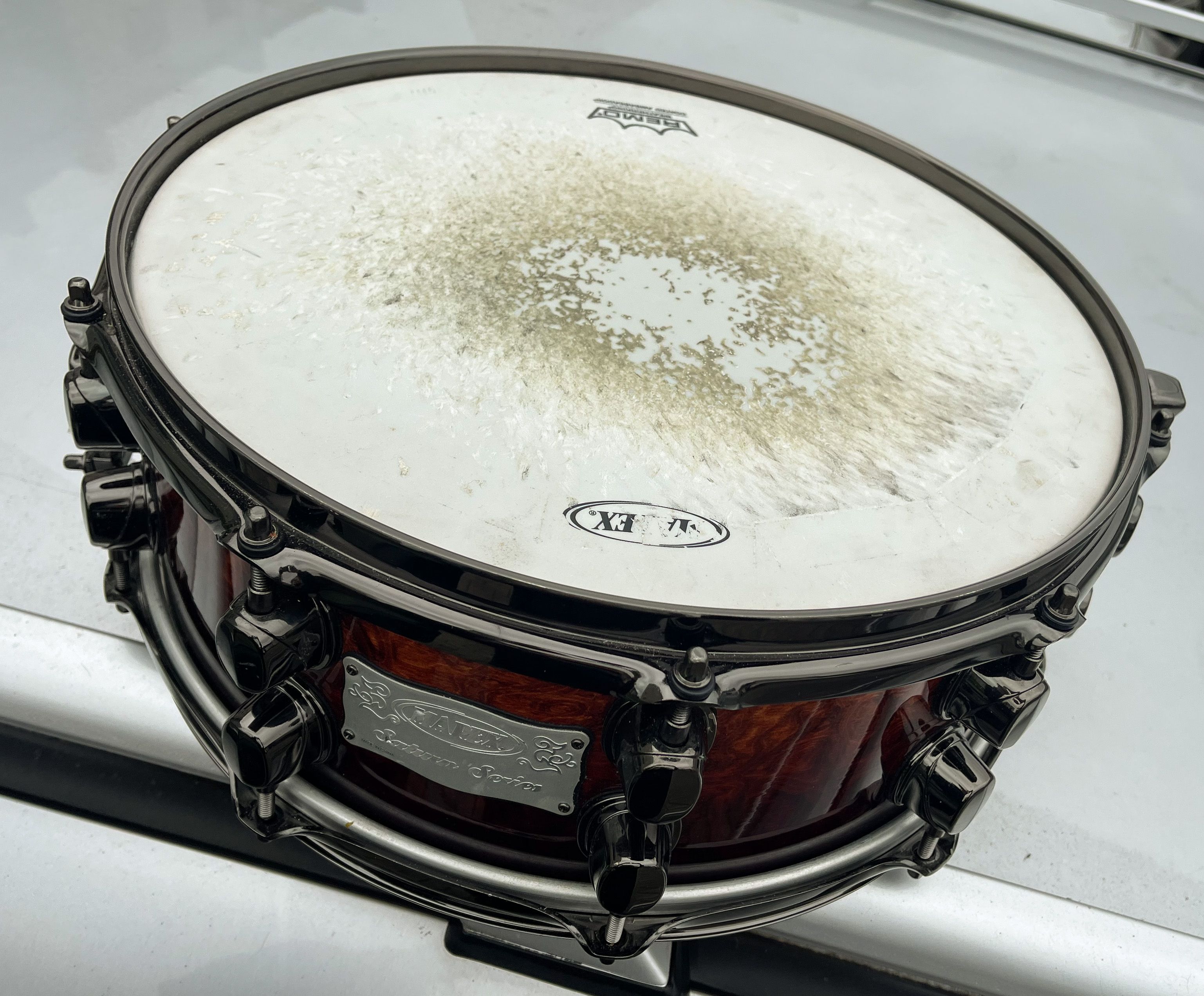 14"x5.5" Saturn SE Deep Sienna Fade. Photo - Michał Usdrowski