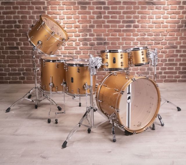 Versatus - Transparent Copper