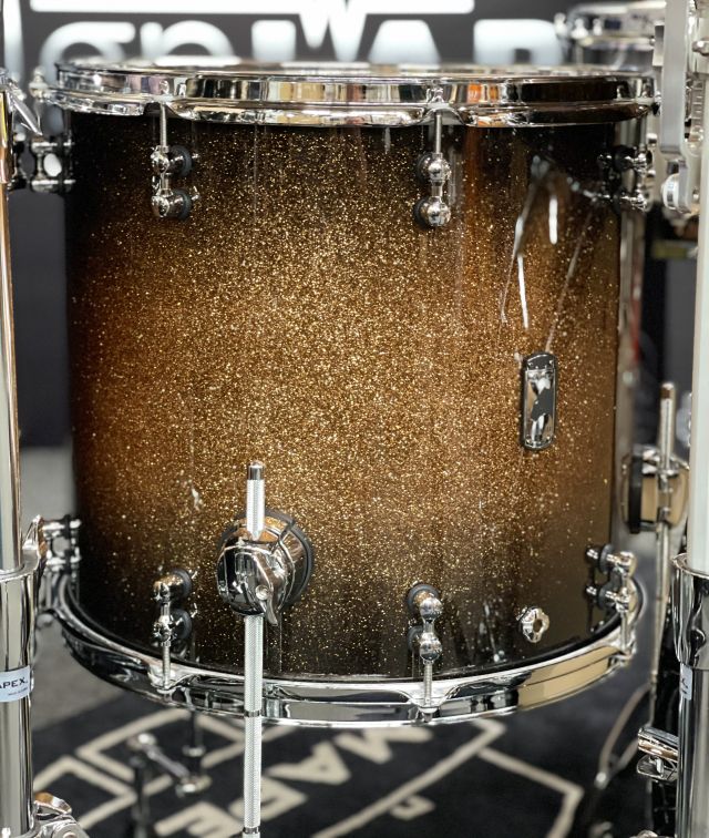 Versatus - Gold Sparkle Burst