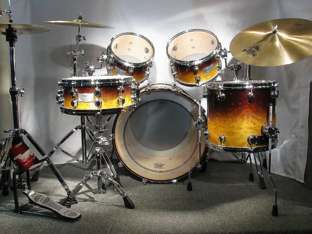 14"x5.5" Orion Cinnamon Fade. Photo - Modern Music