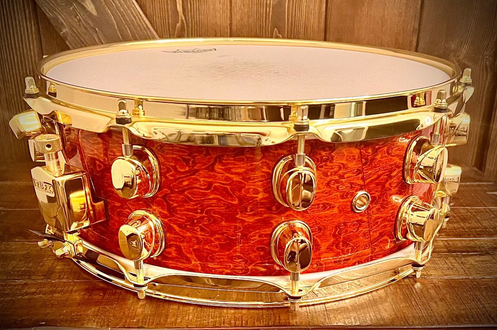 14"x5.5" Orion Transparent Amber. Photo - DrumPickers