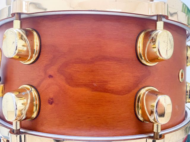 BPCW3600WN 13"x6" Cherry Wax Natural. Photo - Urs Rhyner