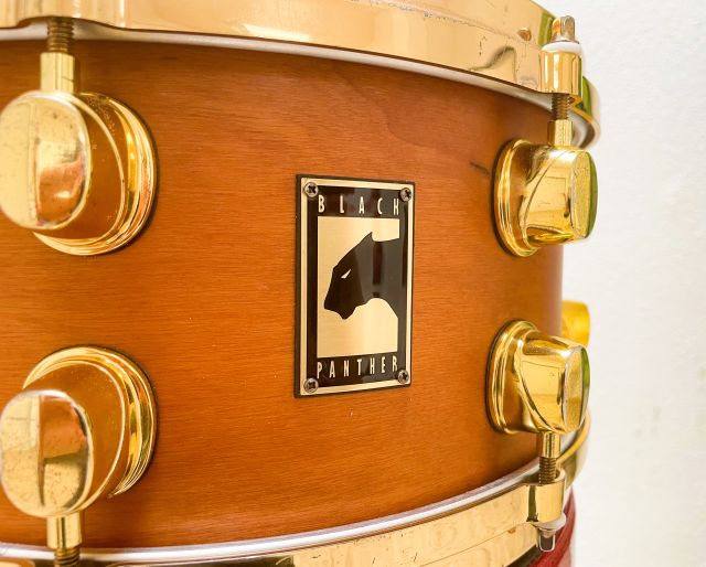 BPCW3600WN 13"x6" Cherry Wax Natural. Photo - Urs Rhyner