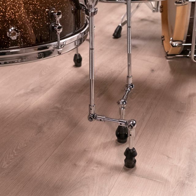 Cherry Bomb - Gold Sparkle Burst