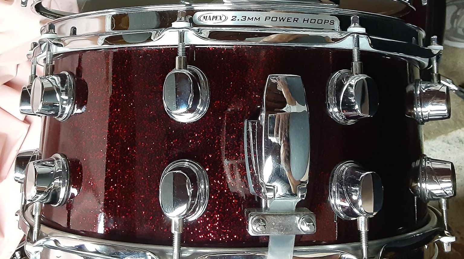 14"x6.5" Saturn Black Cherry Sparkle. Photo - Skip Wilde