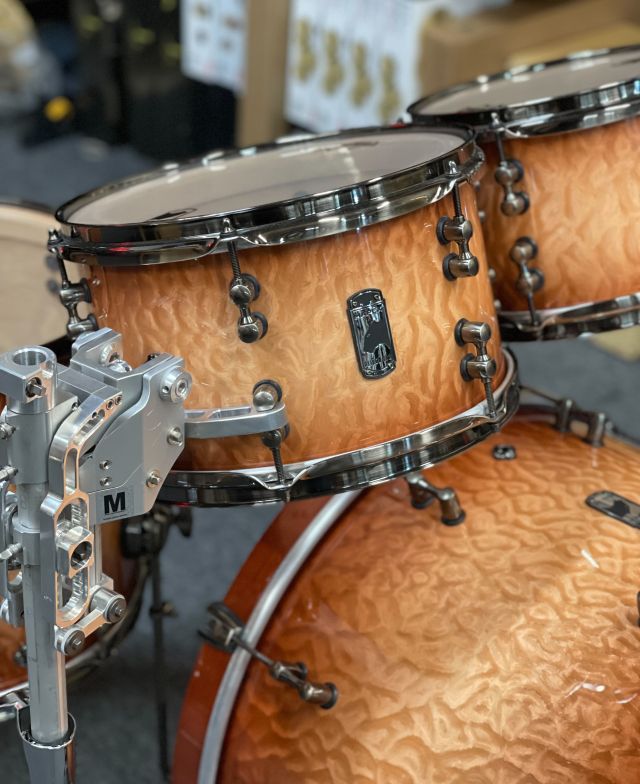 Versatus - Peach Burl Burst