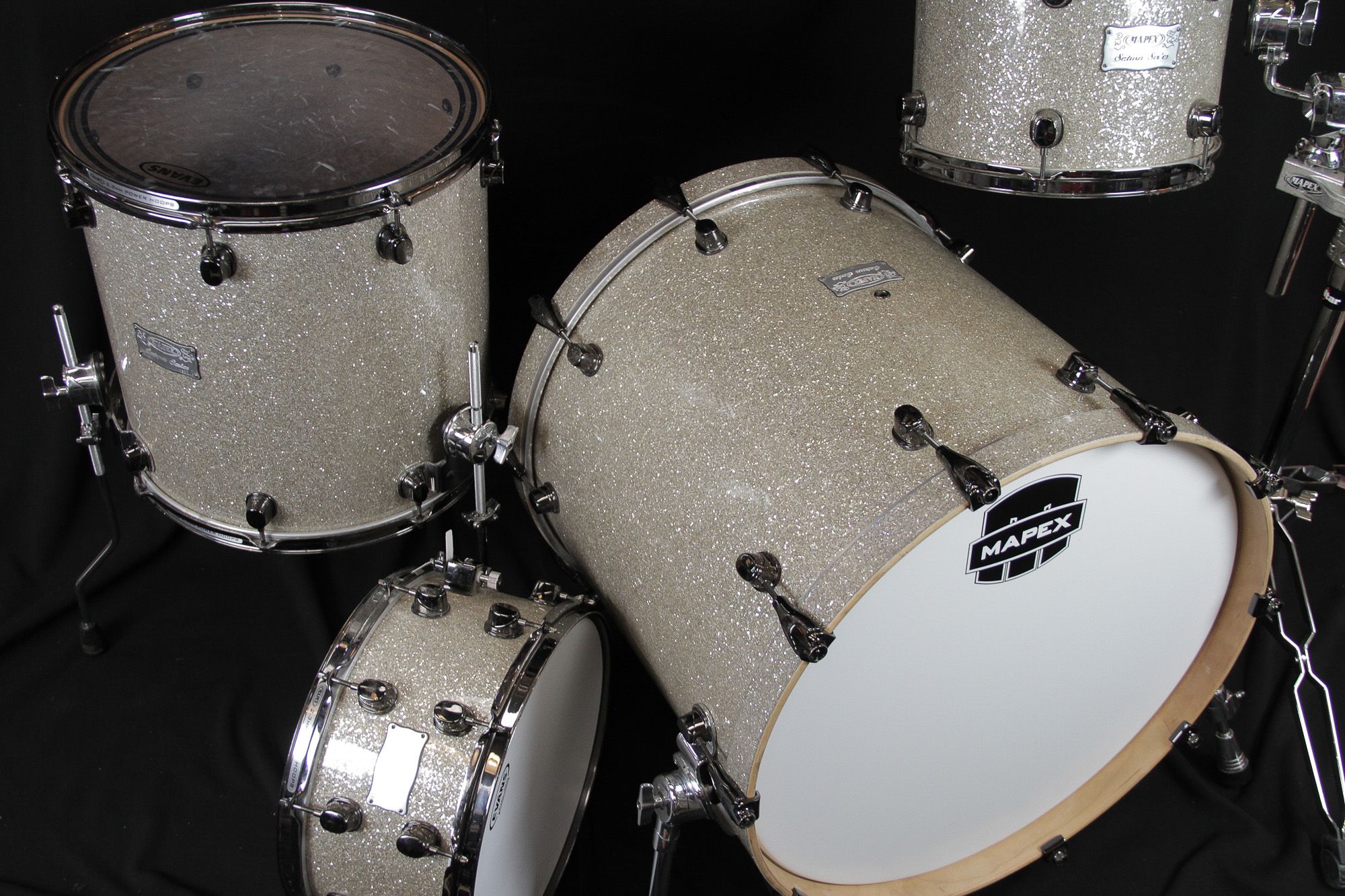 14"x6.5" Saturn Crystal Krush. Photo - Sound Attak
