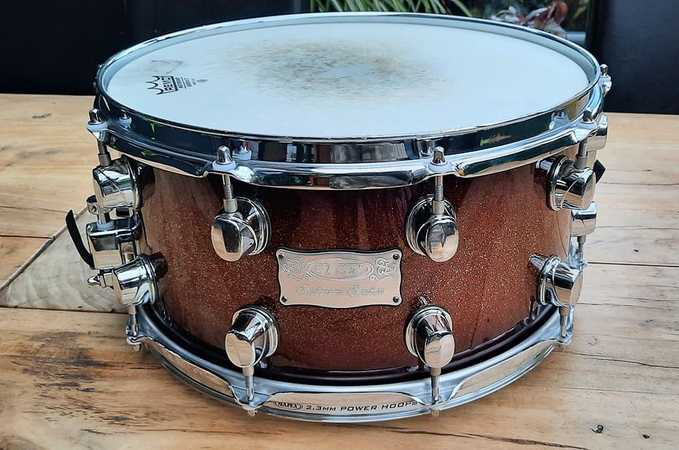 14 x 7 Saturn - Root Beer Burst